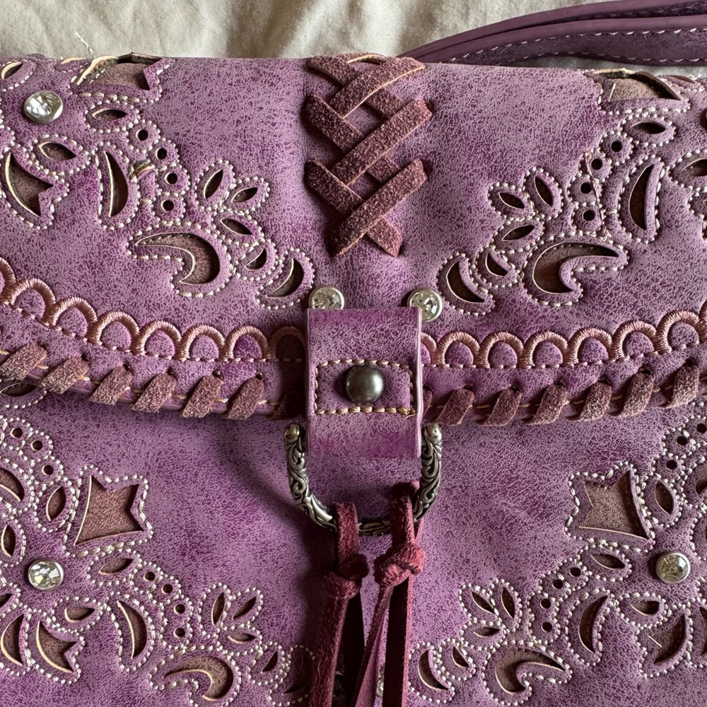 Montana West Purple Crossbody Bag with Embroidery. Like New. Non smoking no pet - Picture 6 of 9